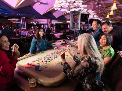 เดิมพันง่ายและปลอดภัย ฝาก-ถอนออโต้ พร้อมโปรโมชั่นตลอด 24 ชั่วโมง